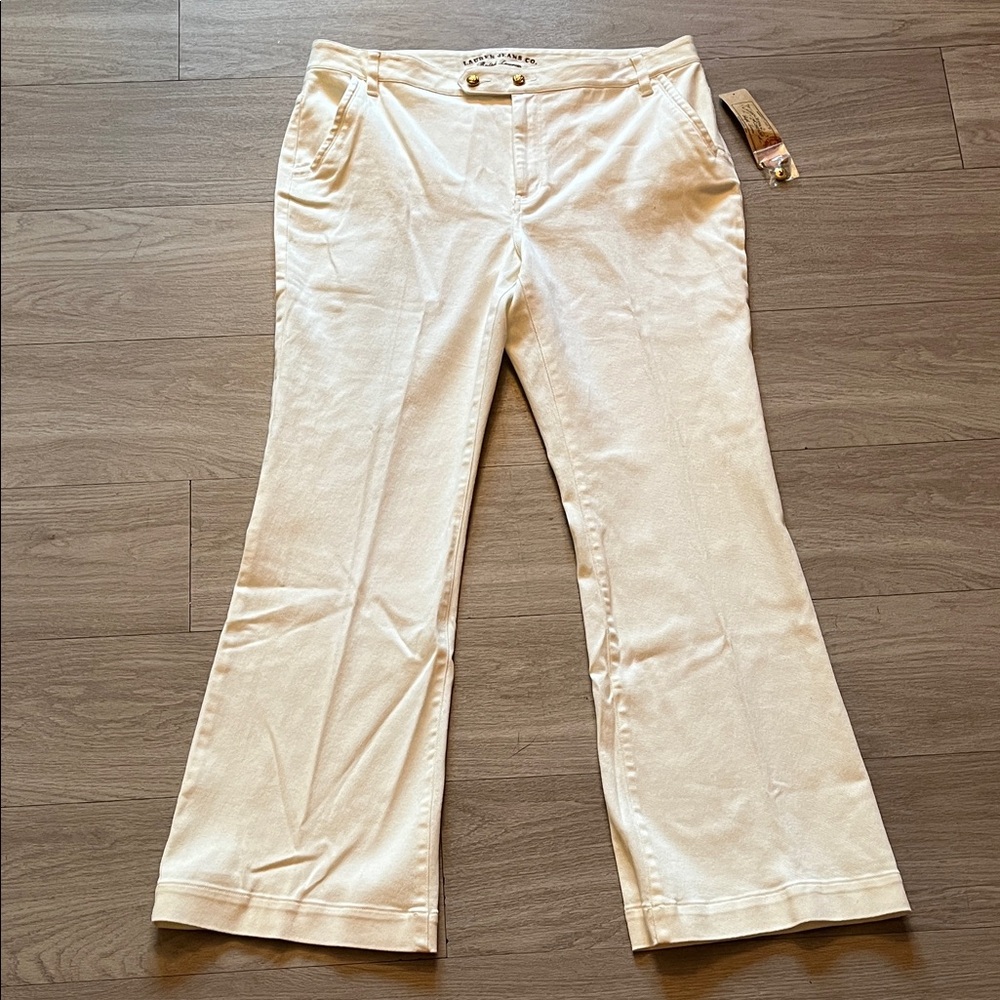 Ralph Lauren Cream Colored Vintage Women’s Wide Leg Jeans